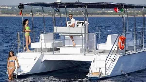 Escursione in Catamarano a San Vito Lo Capo